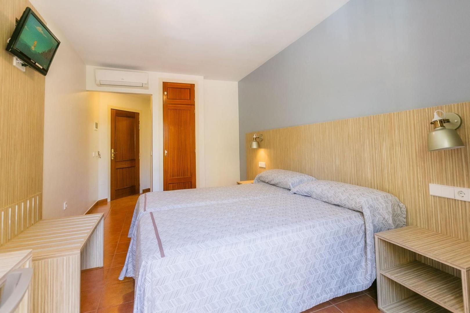 Hotel Galicia Фуэнхирола Экстерьер фото