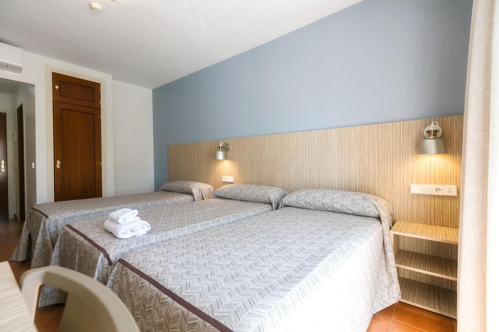 Hotel Galicia Фуэнхирола Экстерьер фото