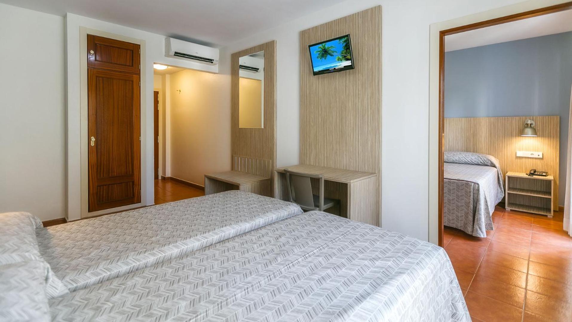 Hotel Galicia Фуэнхирола Экстерьер фото